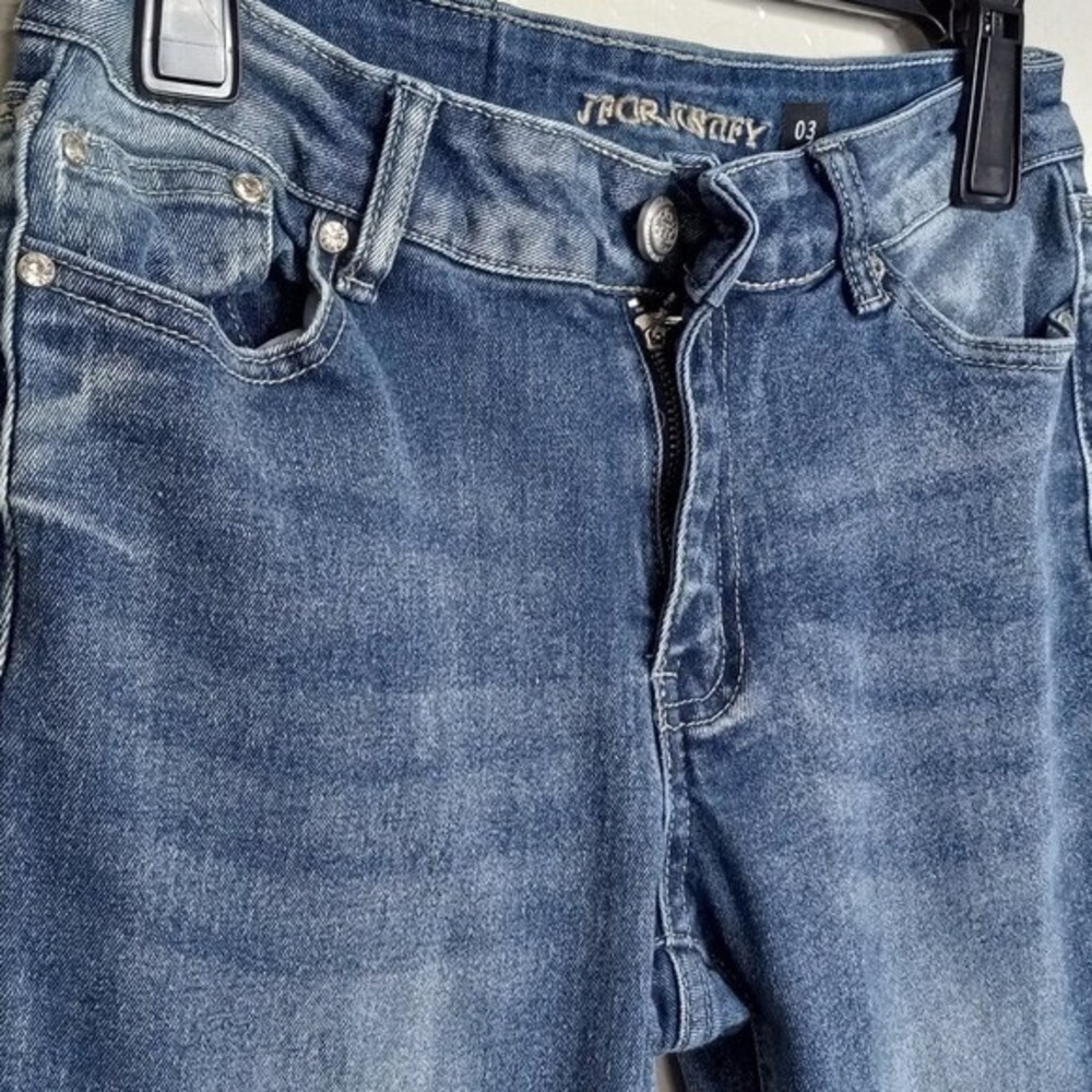 J For Justify Butterfly‎ Embroidered Bootcut Jeans Medium Wash Blue Size 3 03 - Picture 10 of 14